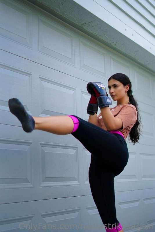 Doing the front kick to the jaw :) This kick is actually per..
