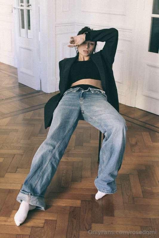 Let’s play a little game, shall we?Which role fits me best i..