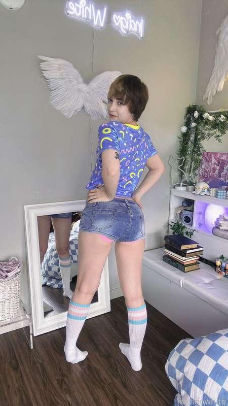 indigowhite image #13