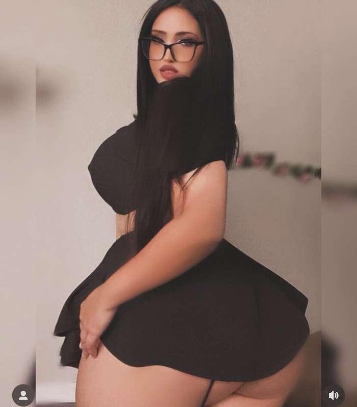 Come to my VIP for my nudes & everything good on my feed 😈 a..