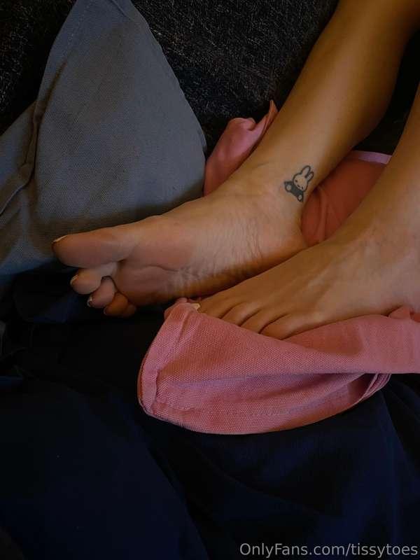 Night night everyone, sleep well 😘