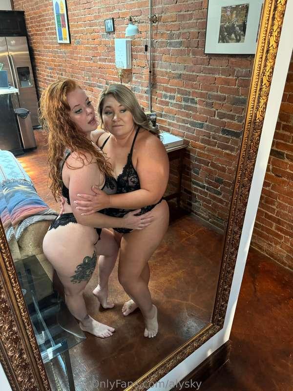 Isn’t she so sexy! @scarlett.mariee 