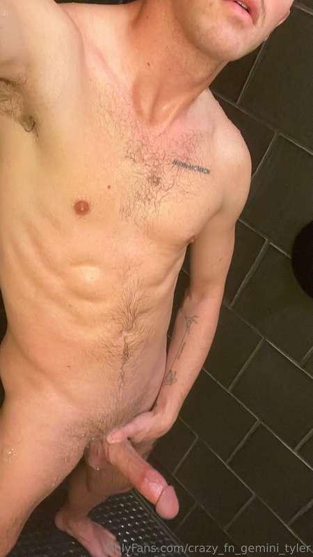 Let me know if this gets u wet 😅😘😈