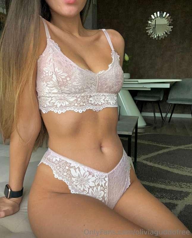 @oliviaguddo 
@oliviaguddo 
@oliviaguddo
