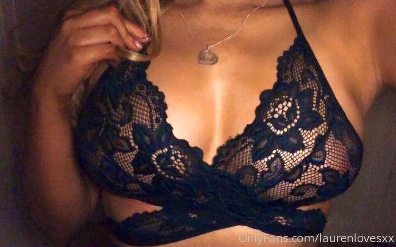 Tip for naughty surprise right in your DMS 😈💦