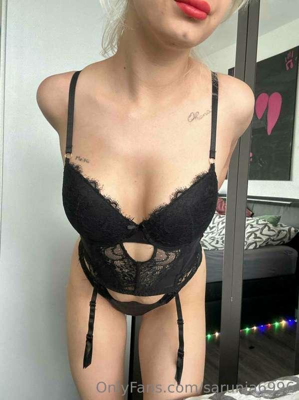 sarunia6996 image #2