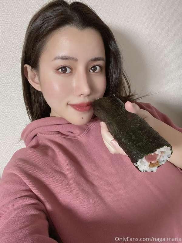 節分の日だね💓
みんなは、恵方巻き食べた？❤️しっかり方角をみてお願い事しながら、食べたよ🧡豆もまきました🥺
Today..