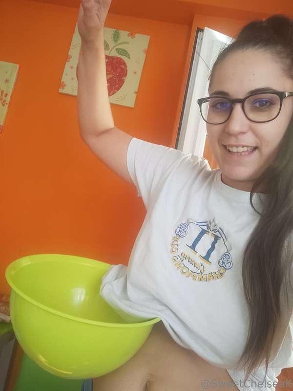 Let's bake!☺️ 🤣