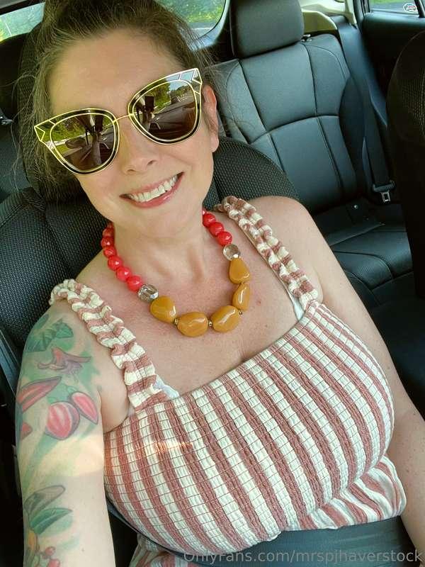 Out to dinner to one of my favorite restaurants tonight!! 🥰🥰..