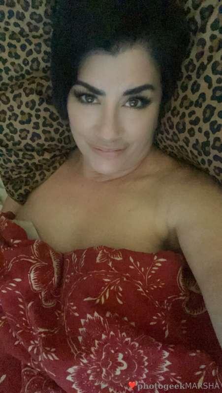 hi, i kinda slept in.