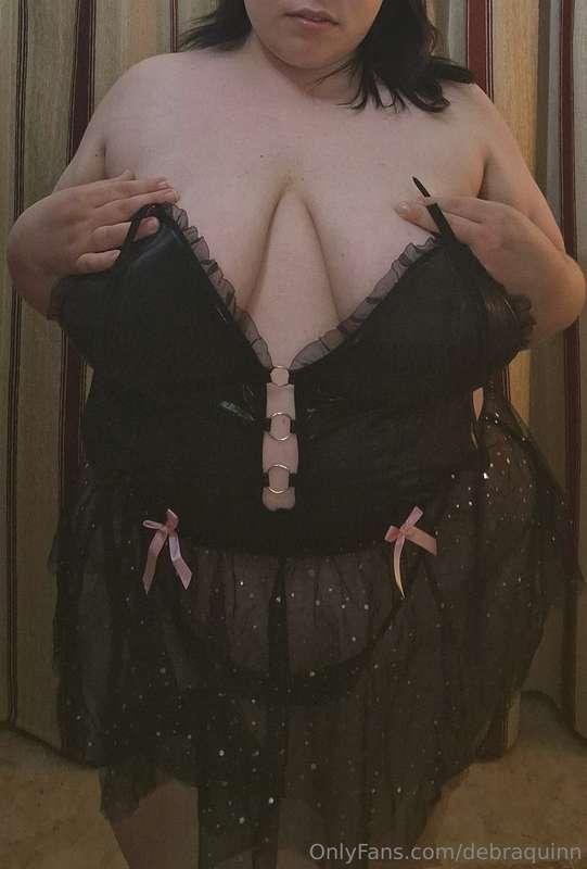 Te dejo estas fotos con uno de los disfraces que más me gust..