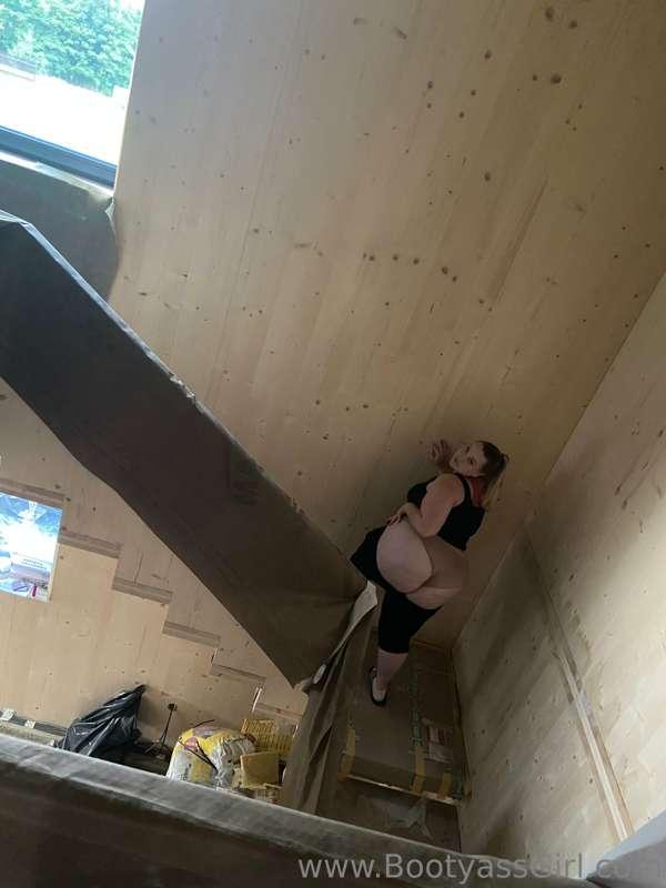 bootyassgirl image #2