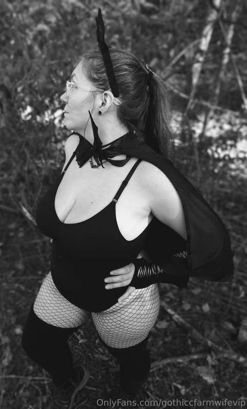 gothiccfarmwifevip image #6