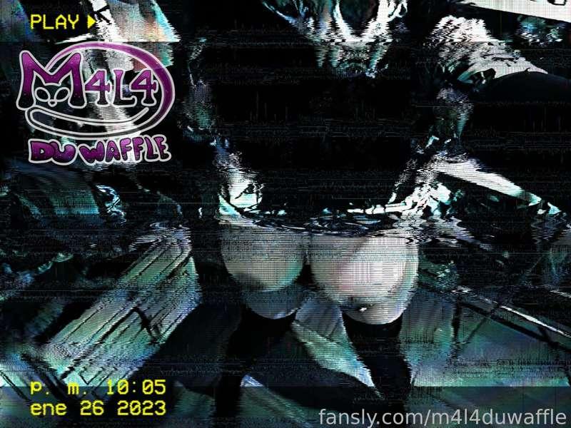m4l4duwaffle image #2