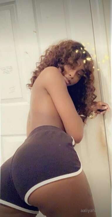 I look better when I’m wet 💦