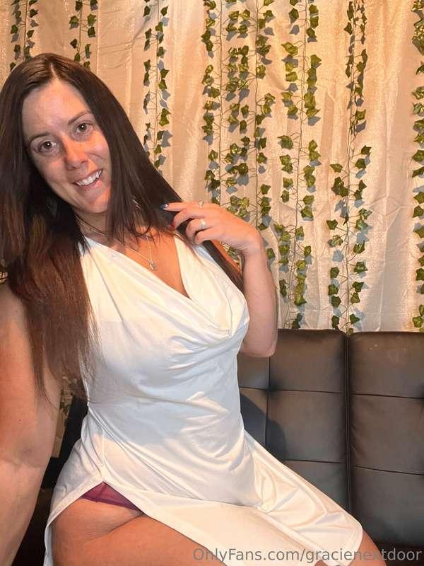 Help me take this dress off?