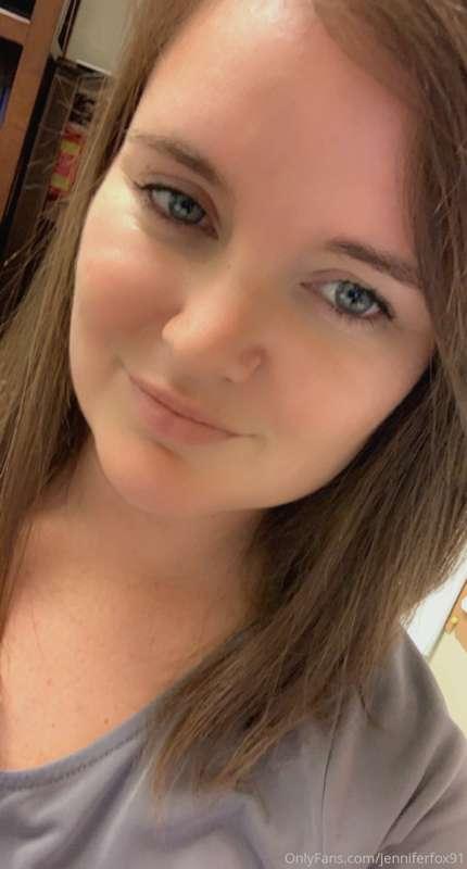 Just a little SFW selfie. 😘