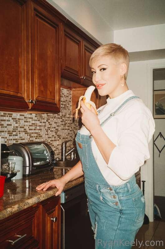 Never make eye contact while eating a banana.