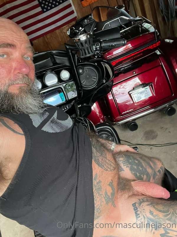 Who wants to suck me off on my Harley?!