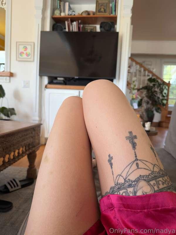 between these legs is the view you’ve been craving… brave en..