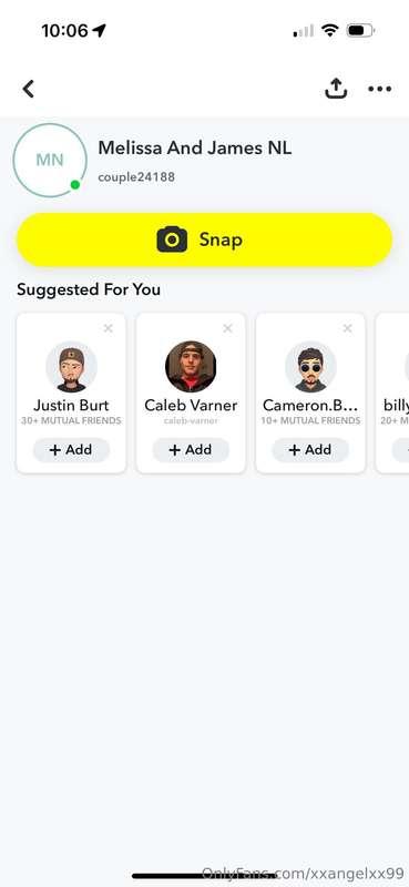 DO NOT ADD THIS SNAPCHAT AND SEND THEM MONEY. just a warning..