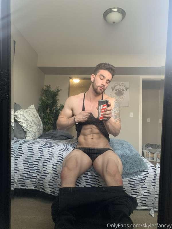 Do you want to take a seat on my lap ?