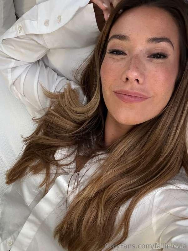 Saturday: the day I get to be my best, relaxed self! 🤍