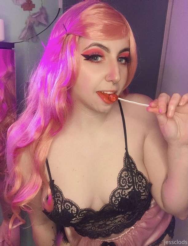 I finally took some HD photos today, but here’s a selfie whi..