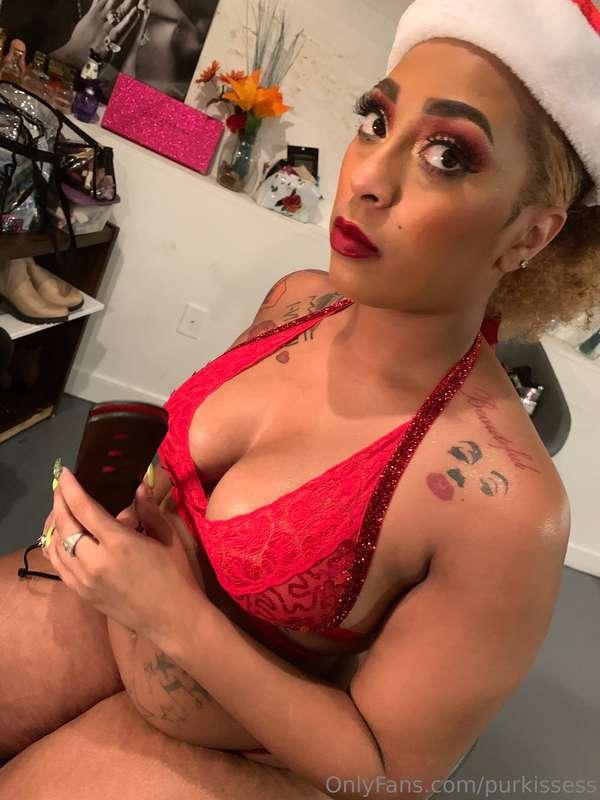 Christmas is cumming 