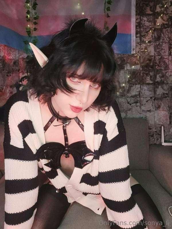 🧟‍♀️ Ready for Halloween🧟‍♀️
                         🙈Have ..