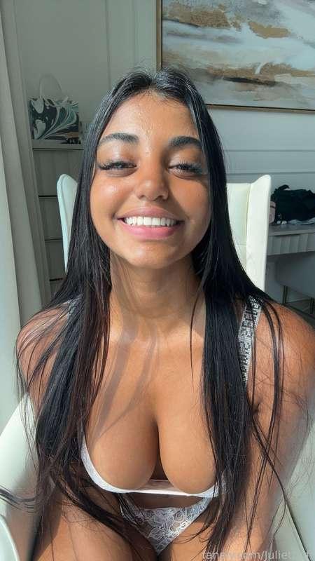 juliethofl image #0