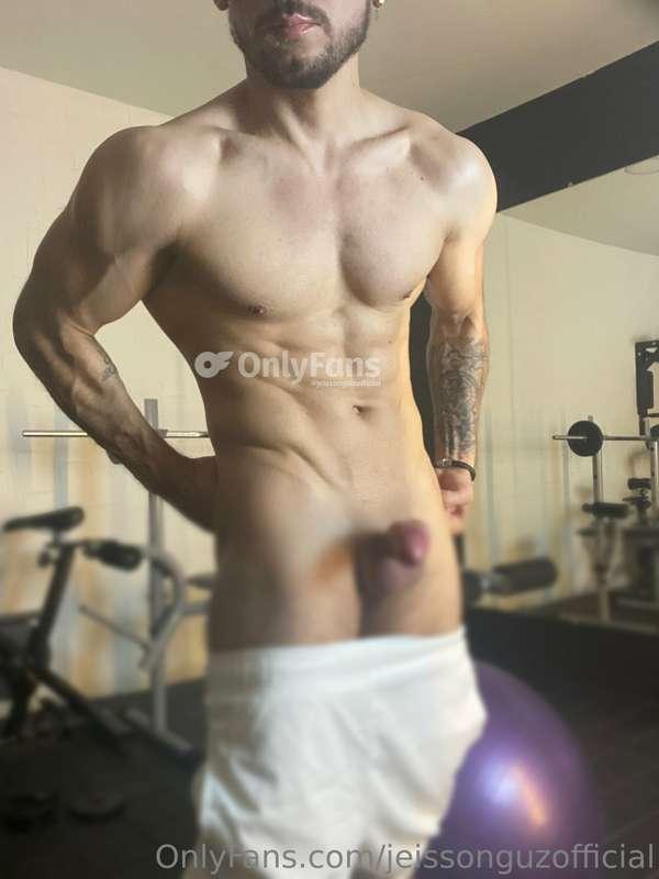 I'm looking for a gym partner 🏋🏻🏃🏻‍♂️😈🥵