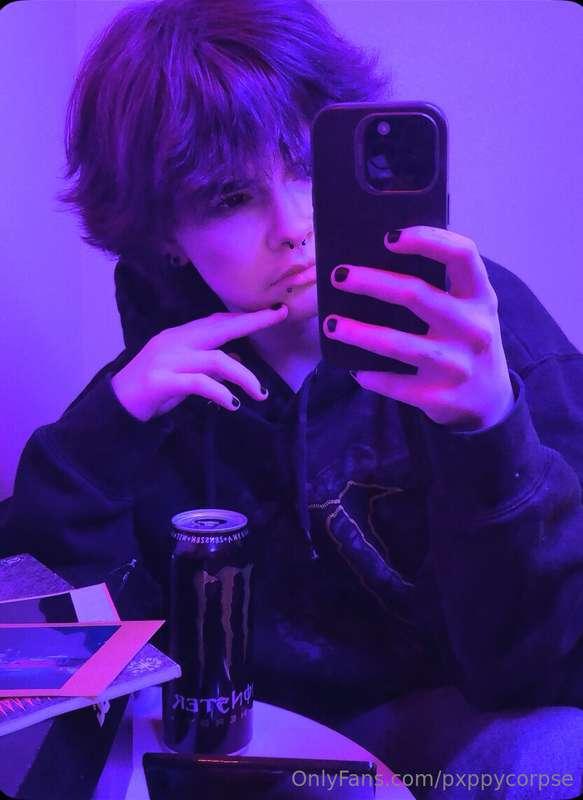 all the masc pics 🖤