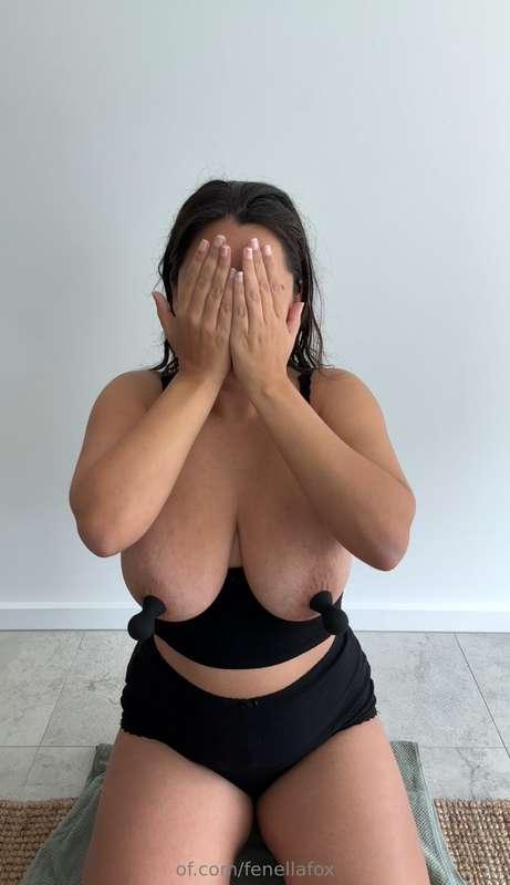 did you see my nipple sucker video? 👀 
