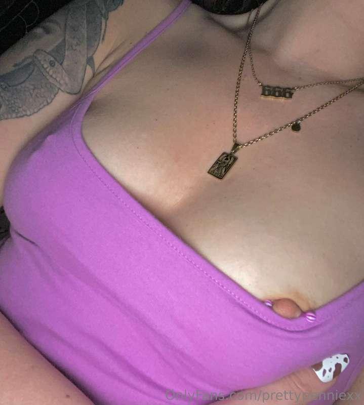 🧚 a little nipple action for ya 🤤 wanna see me show off more..