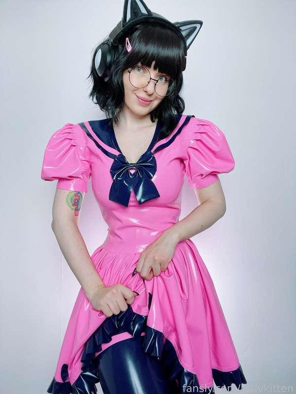lilslvkitten image #3