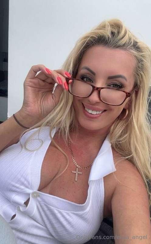 💥 FIRST 30 FREE 💥Hot milf @oliviarodri 😍🔥 Looking for a real..
