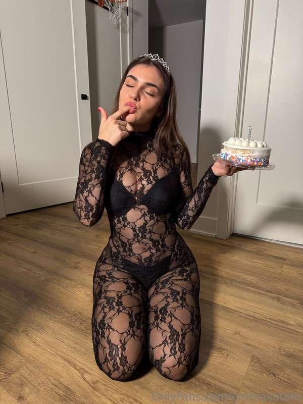 almost my special day to be spoiled 👑