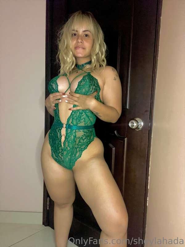 would love to be my boyfriend and have all my atention?😈😳❤️