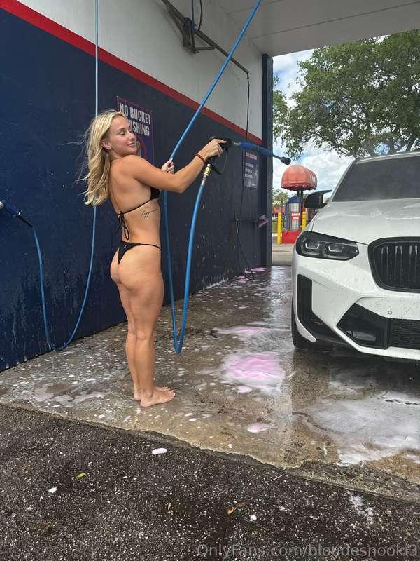 blondesnooki3 image #4