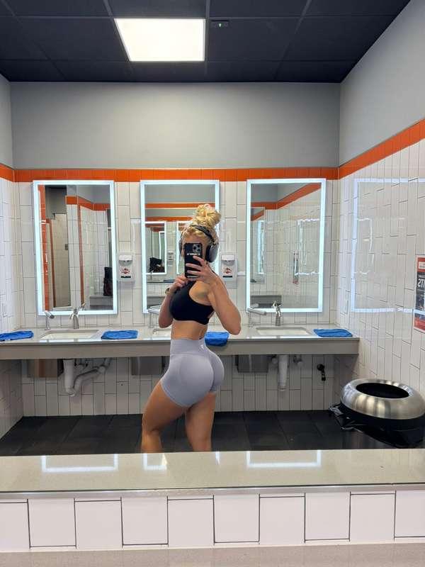 keeping this body tight 😏