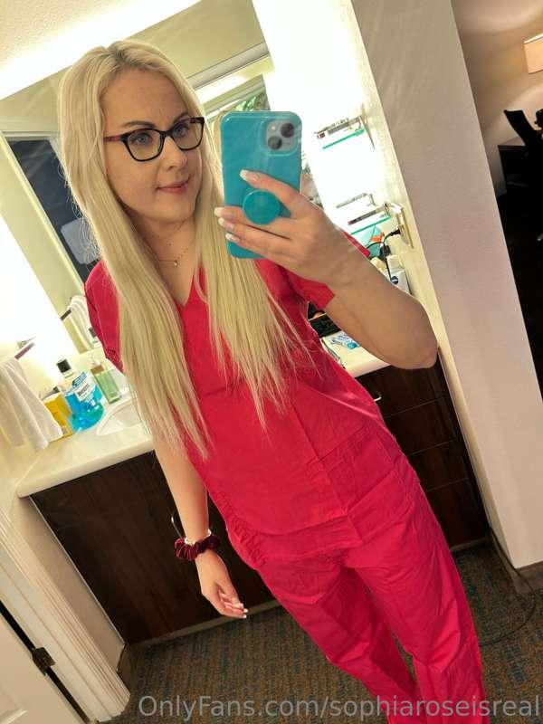 Hey doctor, your scrub nurse is here and she’s a cutie pie!!..
