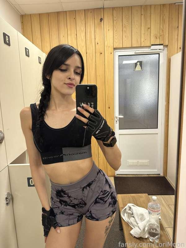 lorimoon image #1
