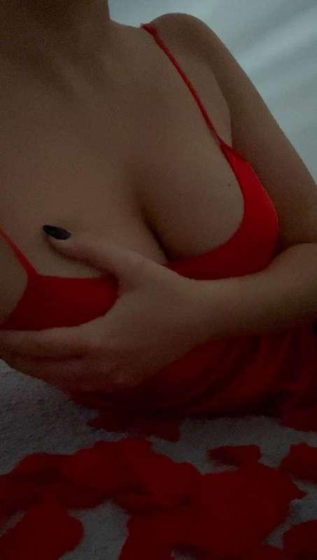 allureenchanted image #2