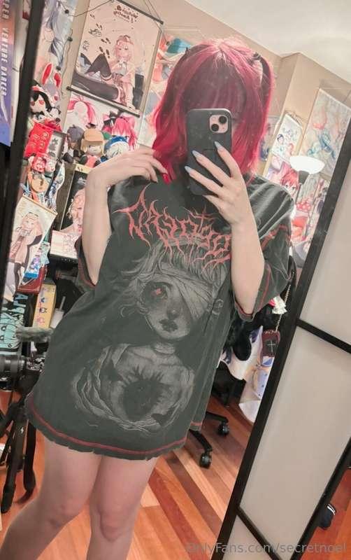 Seeing emo/goth mumei and fauna inspired me to dress similar..