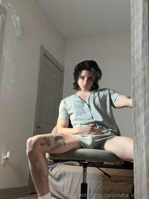 ***GREEN SET OR RED JOCK STRAP*** 
        You get to choose..