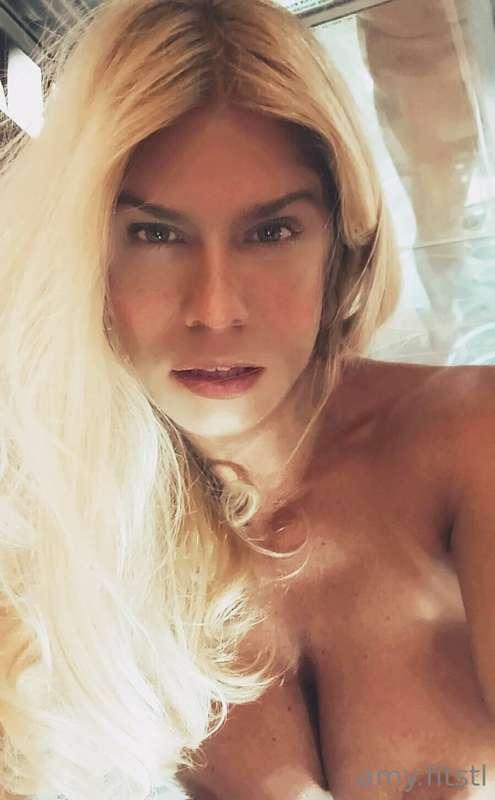 Let's Go!! Sunday Funday 🌞