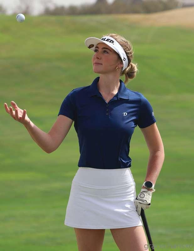 Come tee up with me at dialedgolf.com!! ⛳️🏌🏼‍♀️