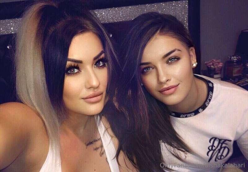 @twonaughtysisters 🔞VOTED BEST LESBIAN PAGE ON ONLYFANS💦‼️TH..