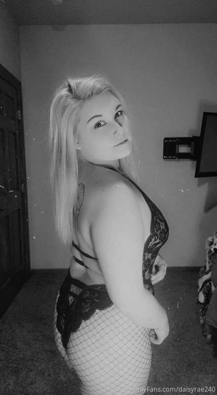 😘